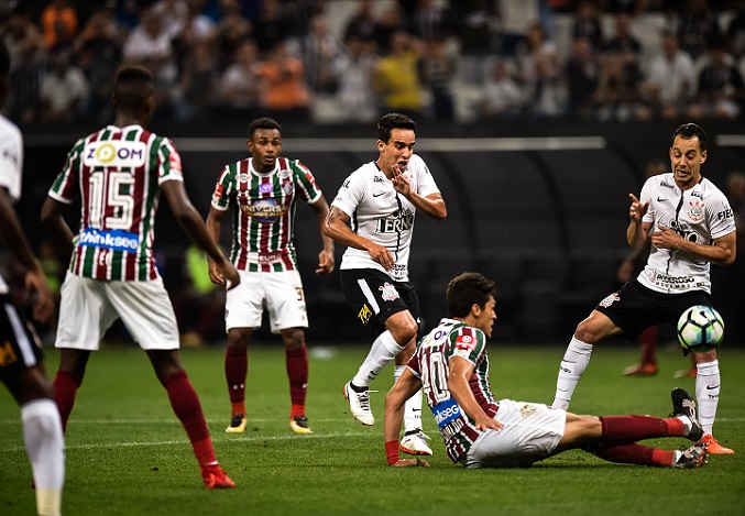 Soi kèo Fluminense vs Ceara