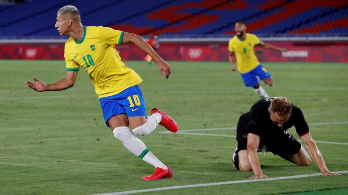 Soi kèo chấp phạt góc Brazil vs Ai Cập